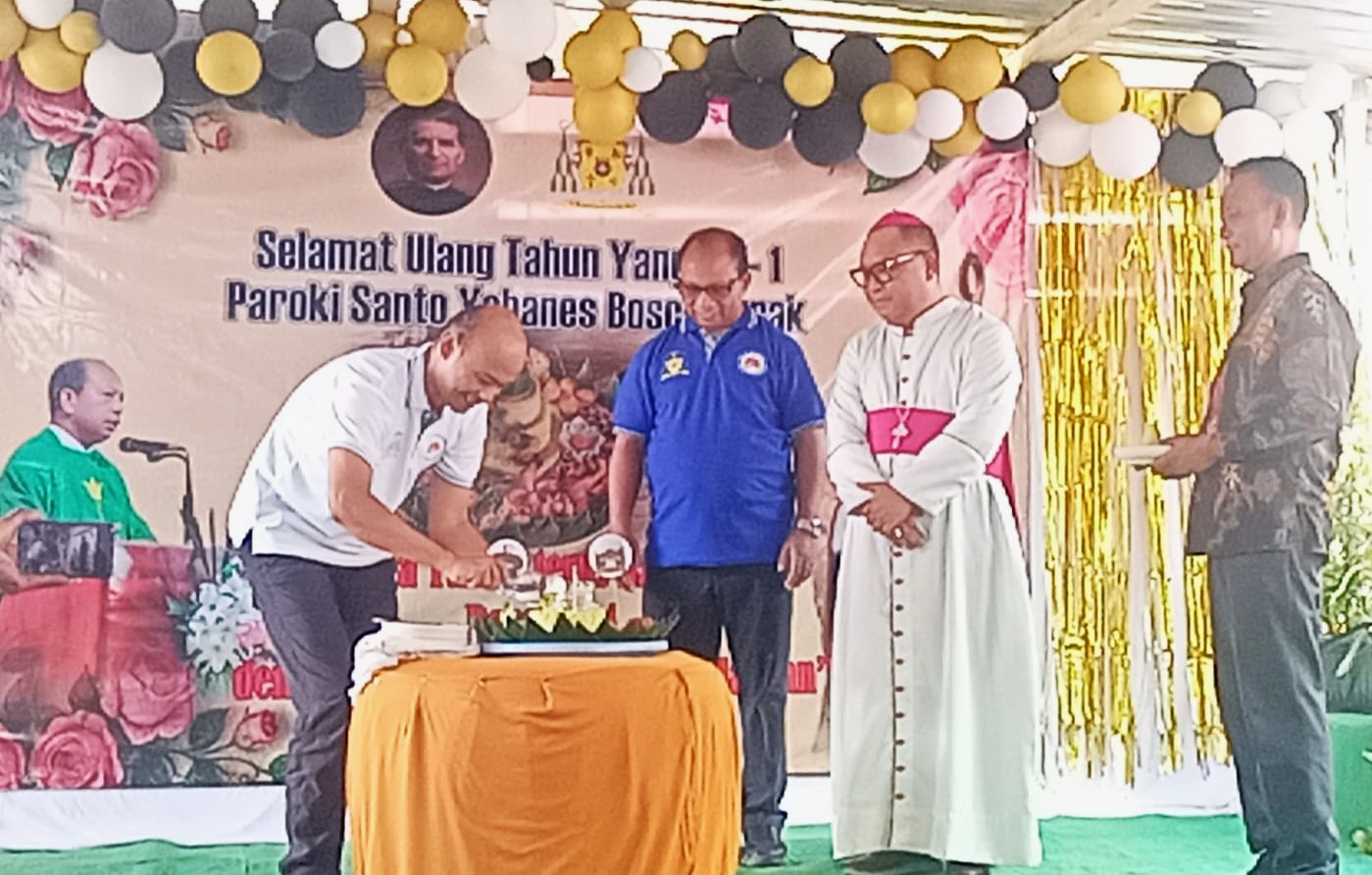 Gerak: Menjemput Terang di Tanjung Boleng